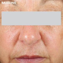 Load image into Gallery viewer, DAILY BRIGHTENING UV DEFENSE SUNSCREEN SPF 30